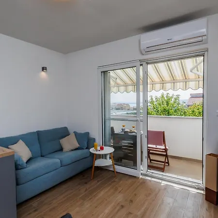 Cozy With Sea View Apartamento