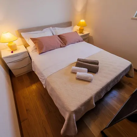 Cozy One-bedroom