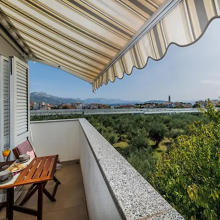 Cozy One-bedroom Kaštela
