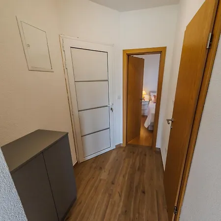 Cozy One-bedroom Apartment *