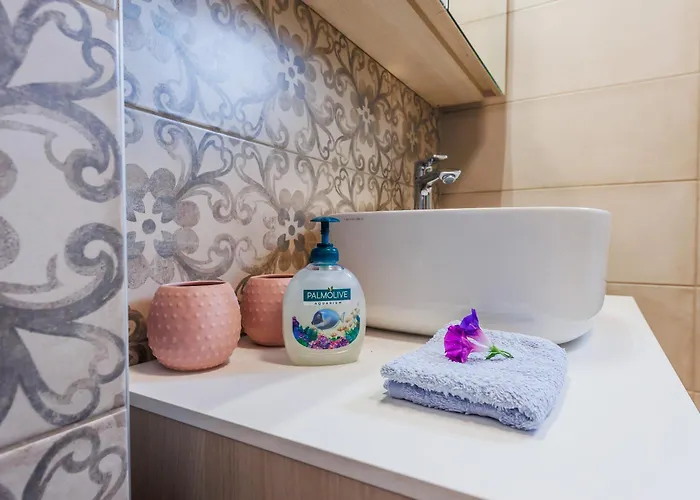 Apartamento Cozy With Sea View Kaštela
